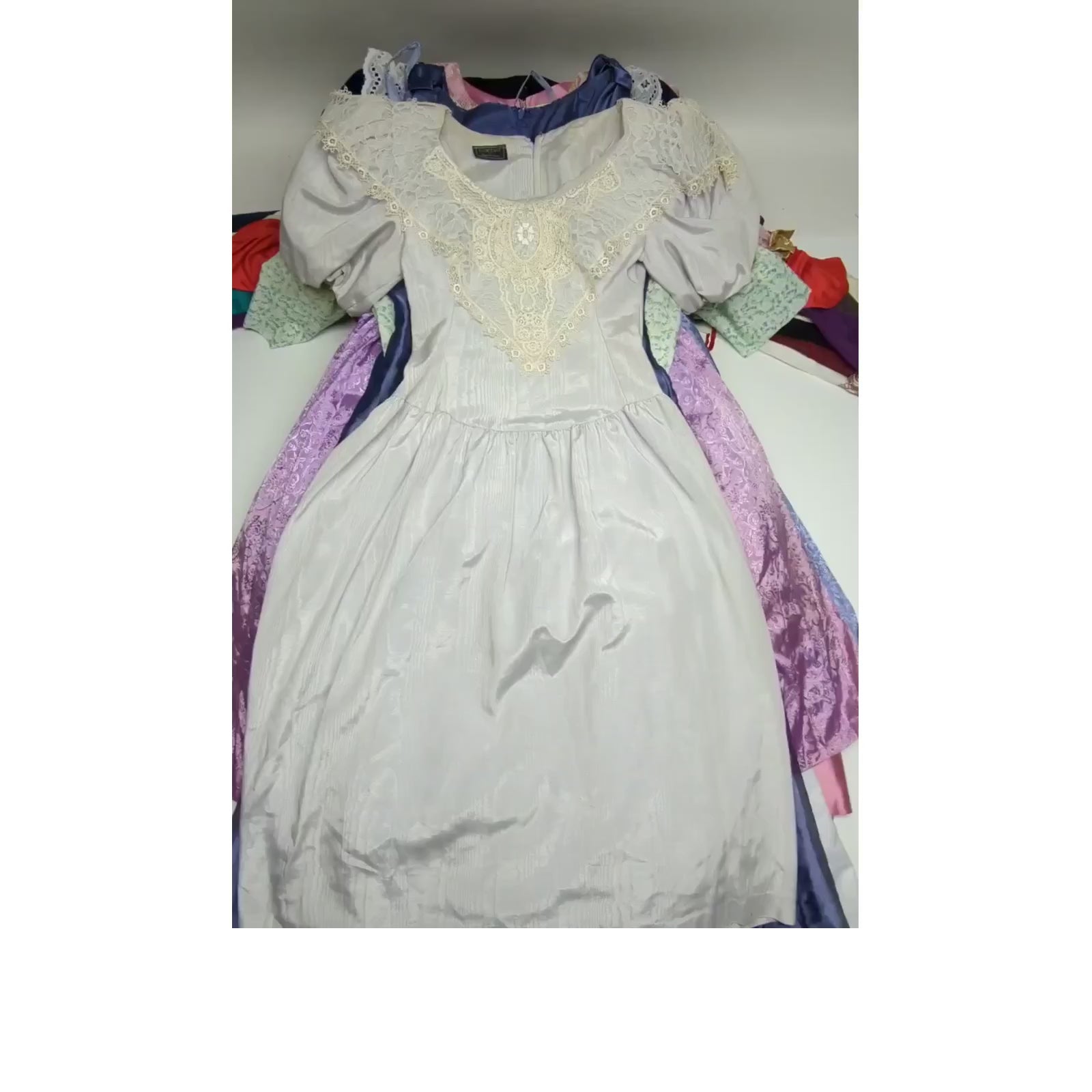 Recycle 70s 80s 90s Dresses 47 pcs – Raghouse