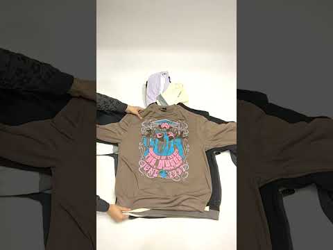 Disney & More Sweatshirts 35 pcs 35 lbs C0329610-40