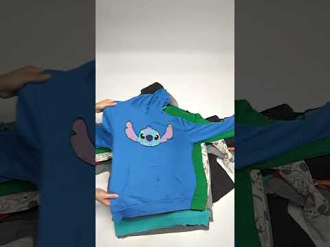 Graphic & Disney & More Sweatshirts 35 pcs 30 lbs C0329601-40