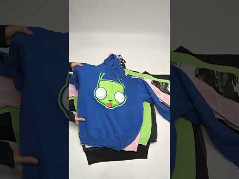 Recycle Graphic Sweatshirts 30 pcs 37 lbs A0327602-23