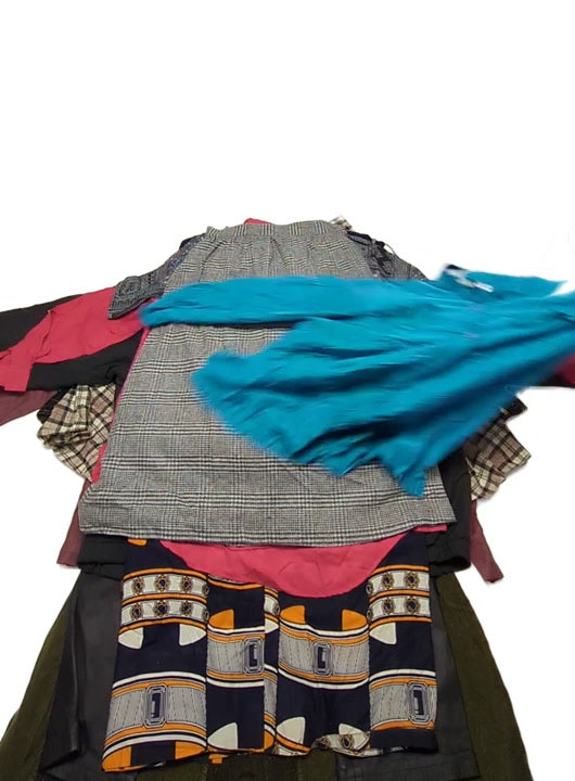 80s 90s Y2K Variety Mix 44 pcs