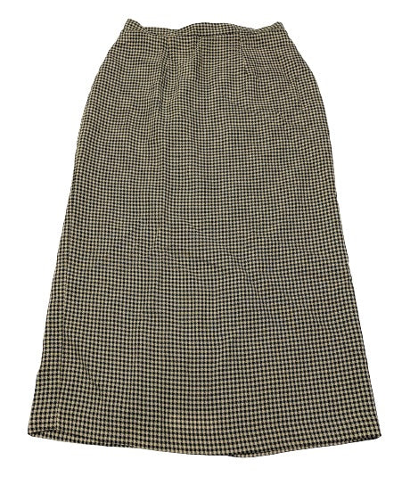 Vintage Minimalist Skirts 64 pcs 43 lbs B0412200-23