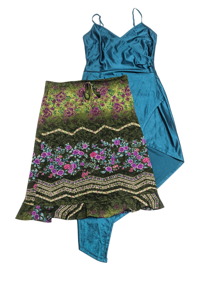 Y2K & More Skirts & Dresses 57 pcs 32 lbs C0313625-40 - Raghouse