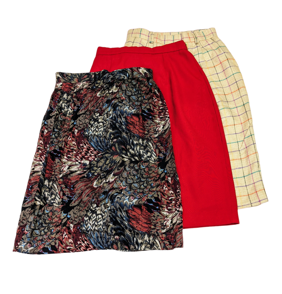 Vintage Secretary Skirts 42 pcs 21 lbs D1227621-16 - Raghouse