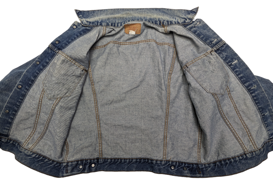 Vintage Levis 2 Pocket Denim Jacket 1 pc 1 lb B0424203-05