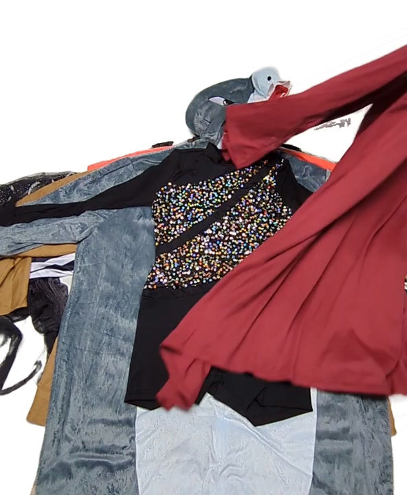 Adult Halloween Costumes 32 pcs