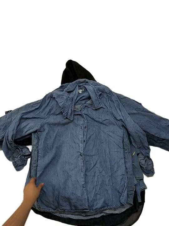 Denim Tops 30 pcs