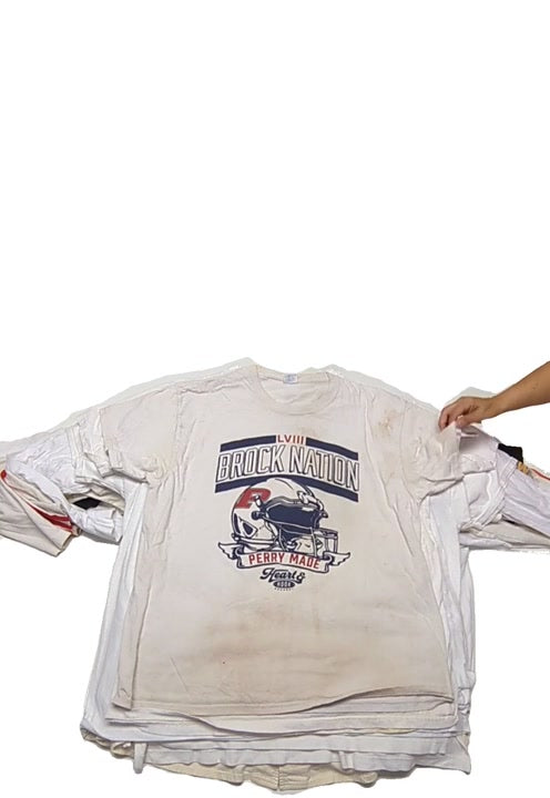 Dirty White Sports T-Shirts 32 pcs