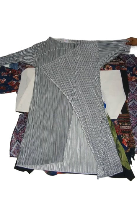 Kimonos 17 pcs