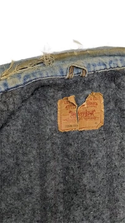 Levis Lined Denim Jacket 46 1 pcs