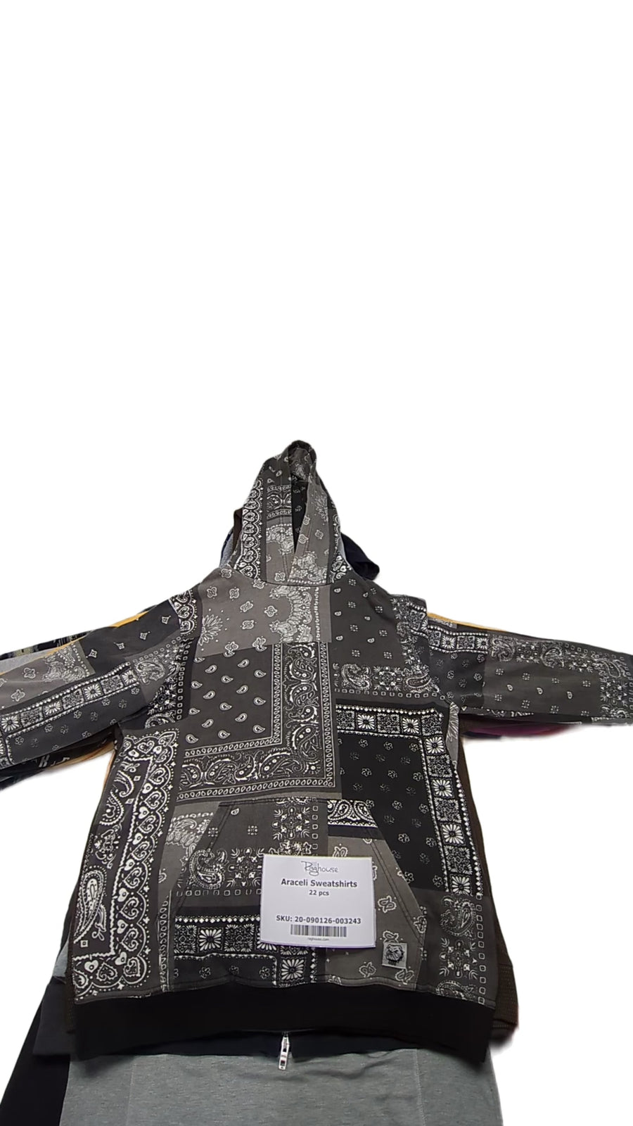 Araceli Sweatshirts 22 pcs