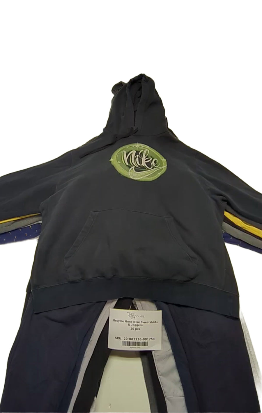 Recycle Mens Nike Sweatshirts & Joggers 20 pcs