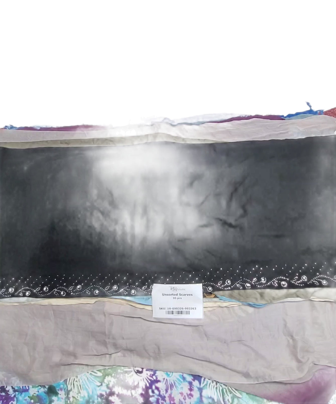Big Scarves Unsorted 95 pcs