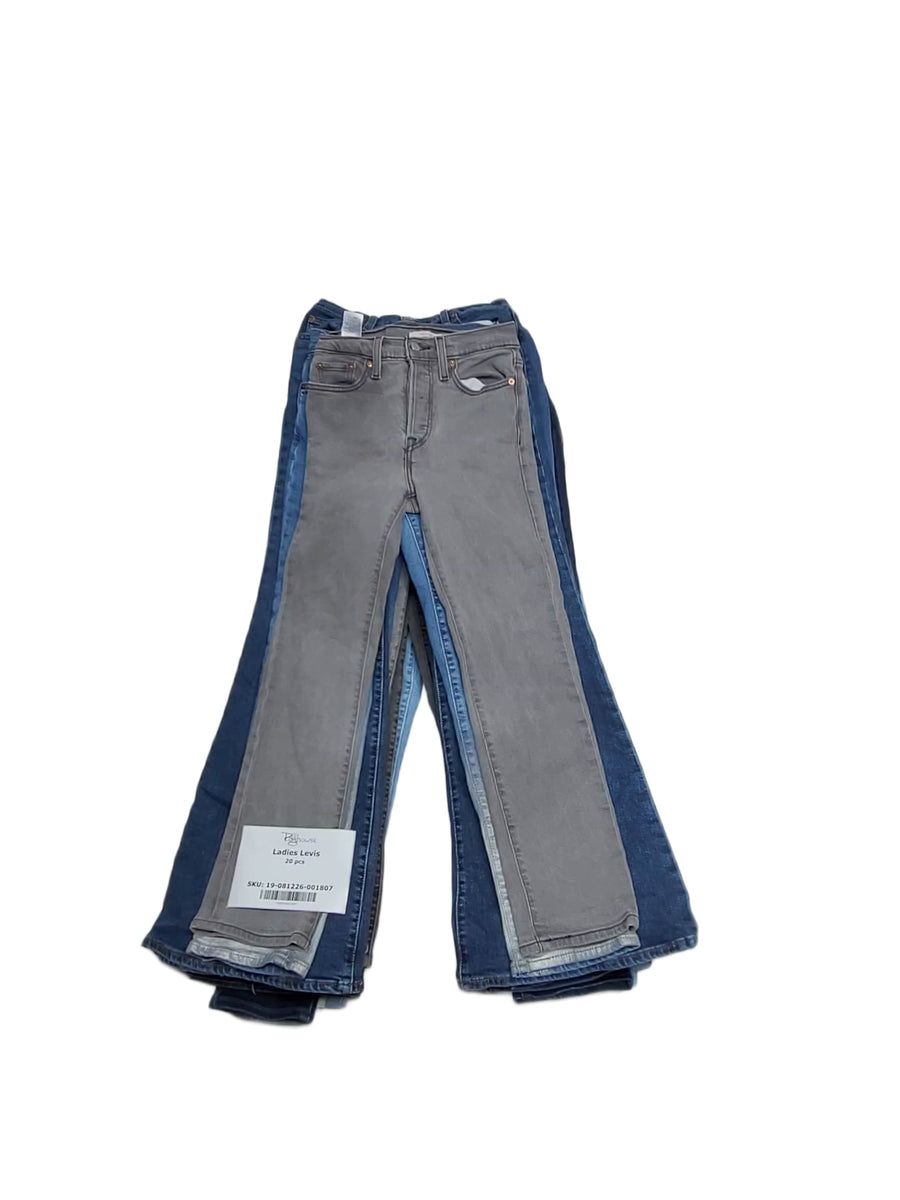 Ladies Levis 20 pcs