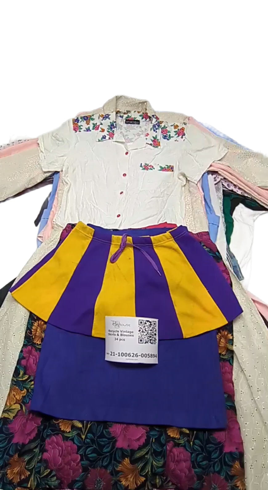 Recycle Vintage Skirts & Blouses 34 pcs