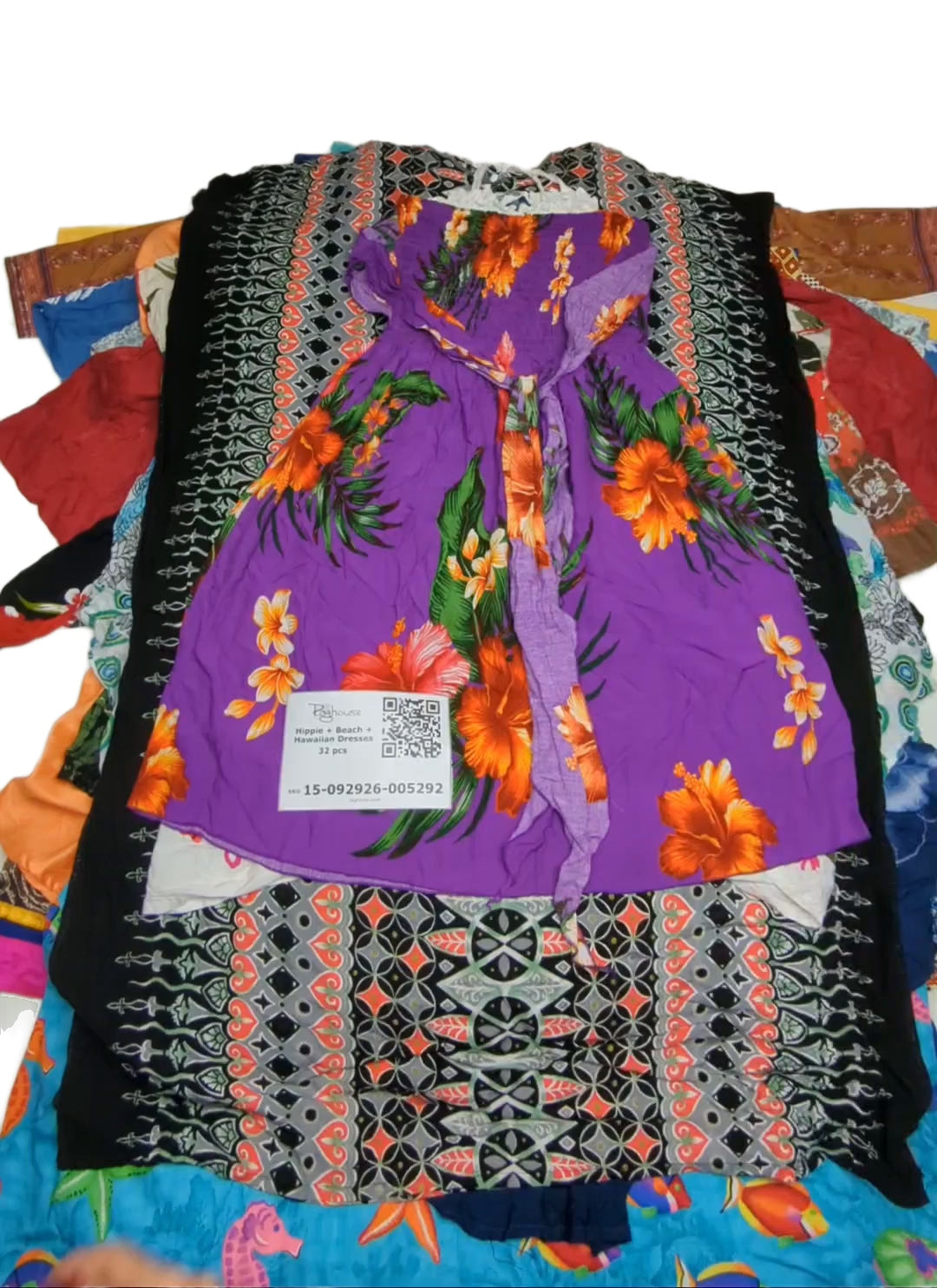 Hippie + Beach + Hawaiian Dresses 32 pcs
