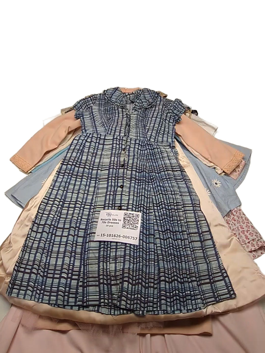 Recycle 50s to 70s Dresses 19 pcs