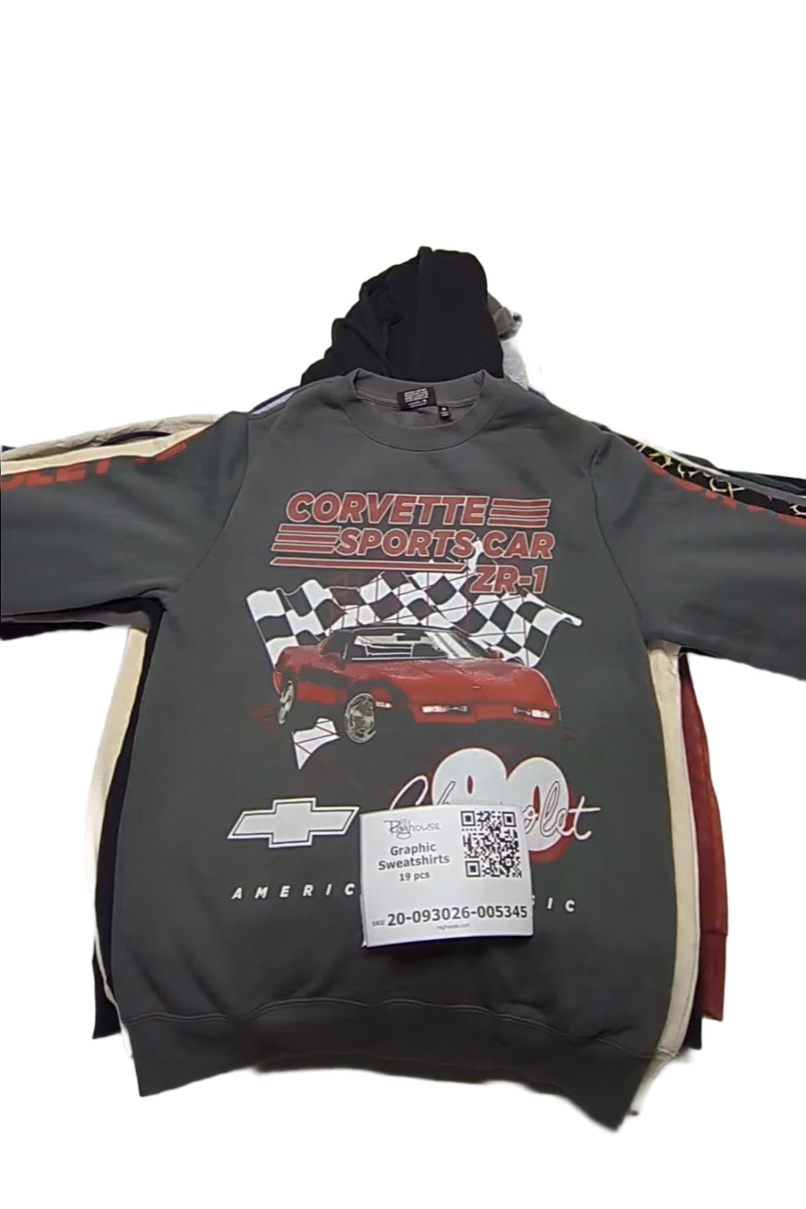 Graphic Sweatshirts 19 pcs