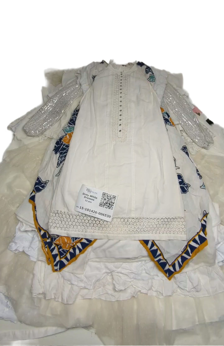 Dirty White Dresses 32 pcs