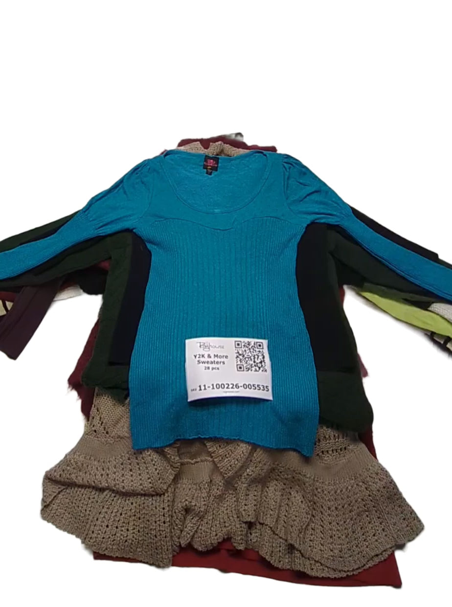 Y2K & More Sweaters 28 pcs