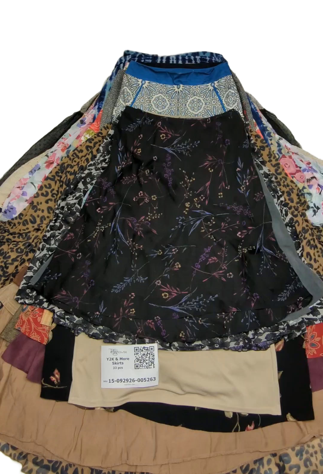 Y2K & More Skirts 54 pcs