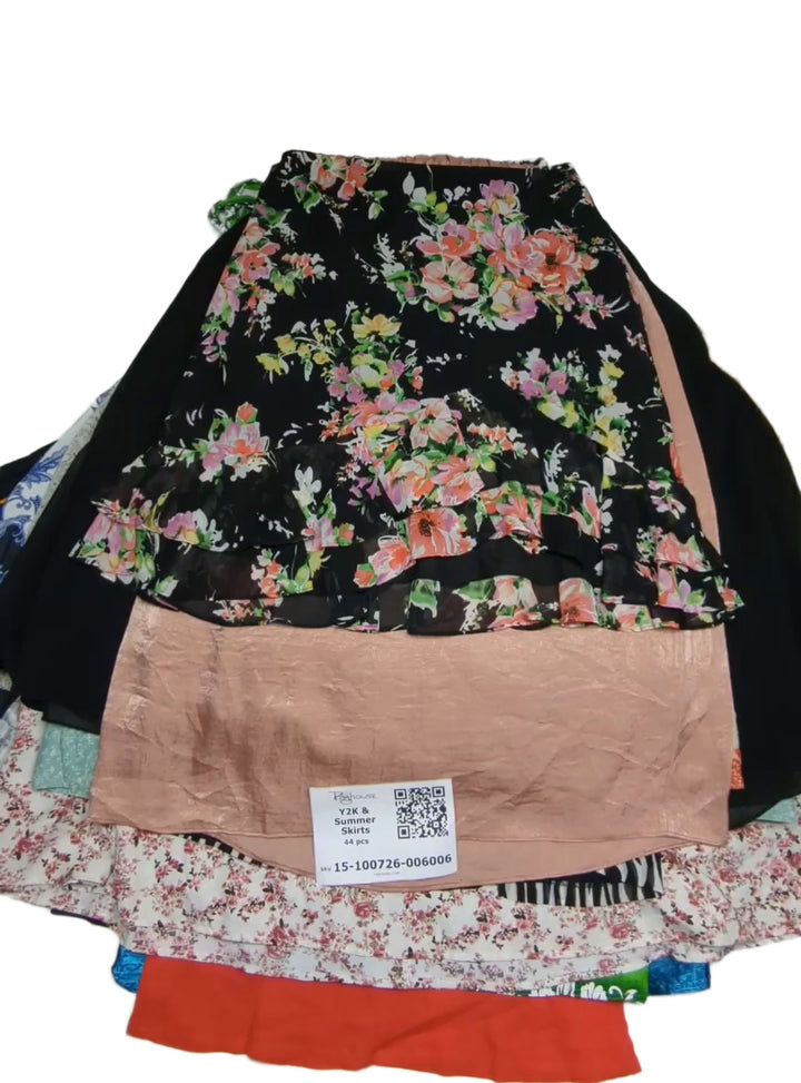 Y2K & Summer Skirts 44 pcs