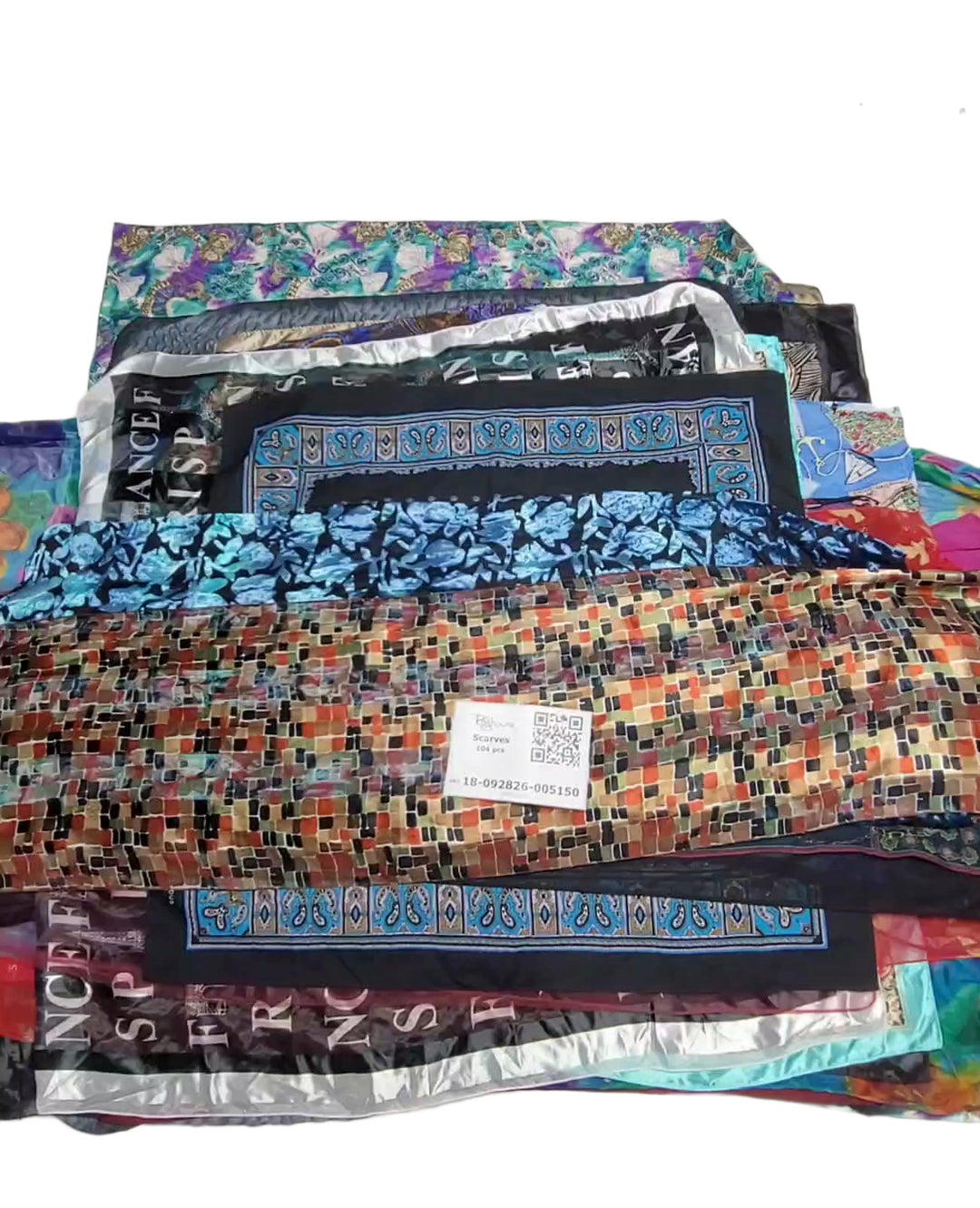 Scarves 104 pcs