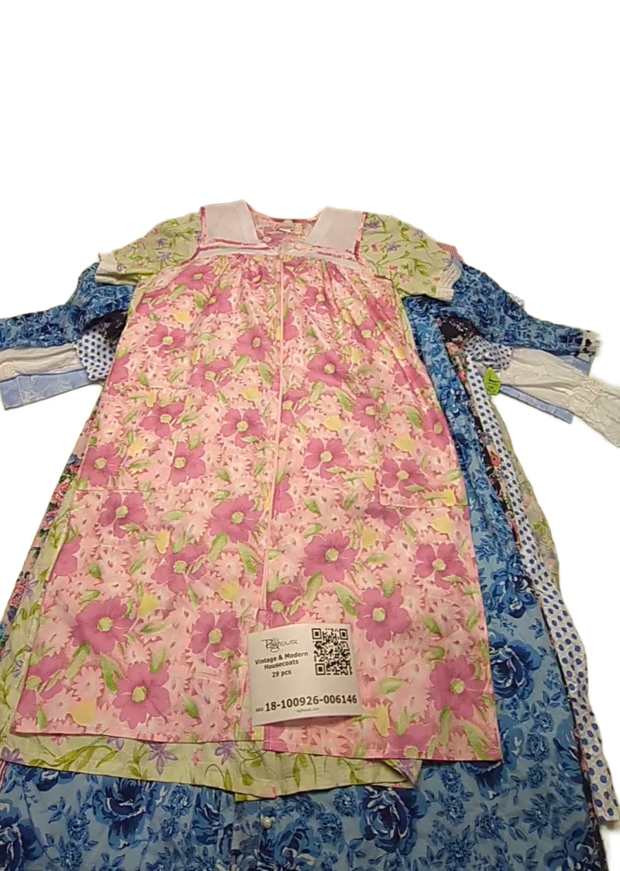 Vintage & Modern Housecoats 29 pcs
