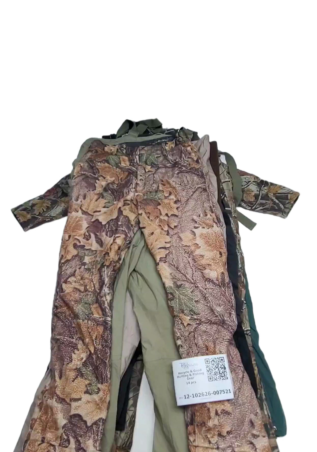 Recycle & Good Hunting & Fishing Gear 14 pcs