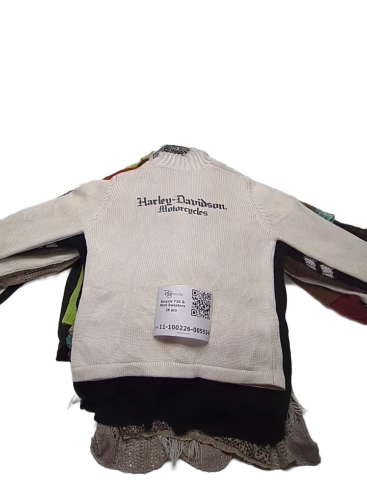 Recycle Y2K & More Sweaters 28 pcs