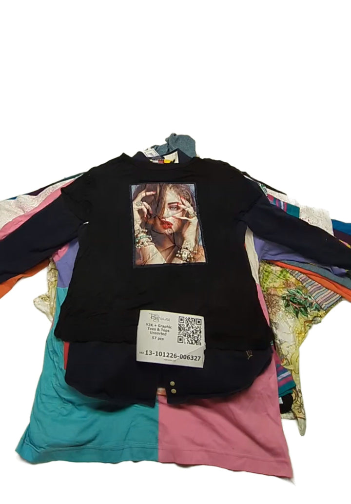 Y2K + Graphic Tees & Tops Unsorted 57 pcs