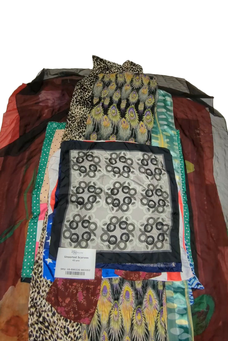 Scarves Unsorted 63 pcs