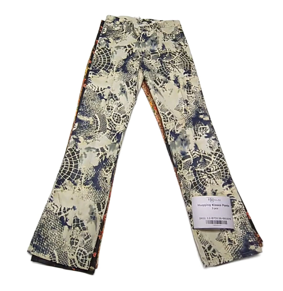 Hugging Kisses Pants 3 pcs