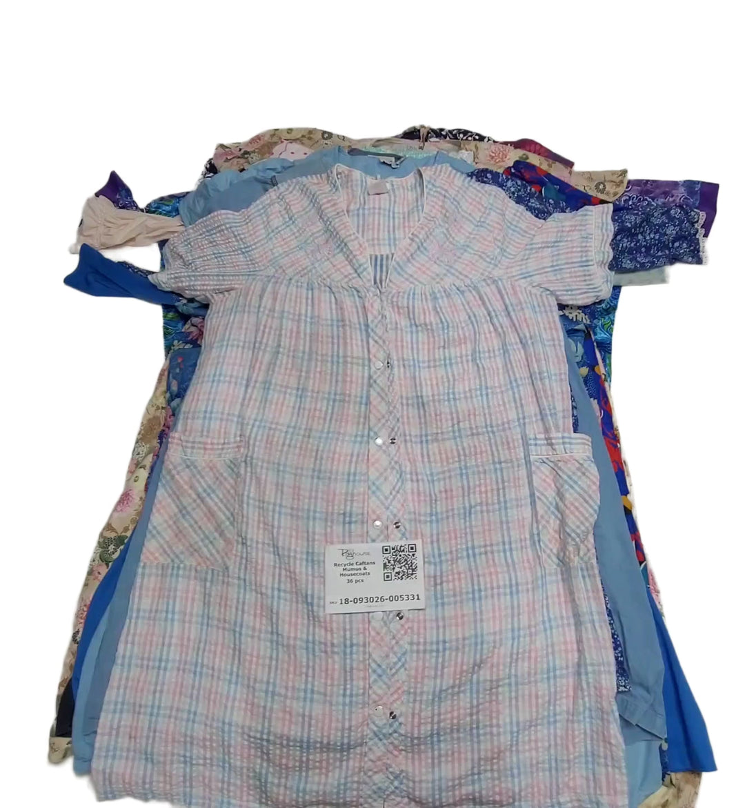 Recycle Caftans Mumus & Housecoats 36 pcs