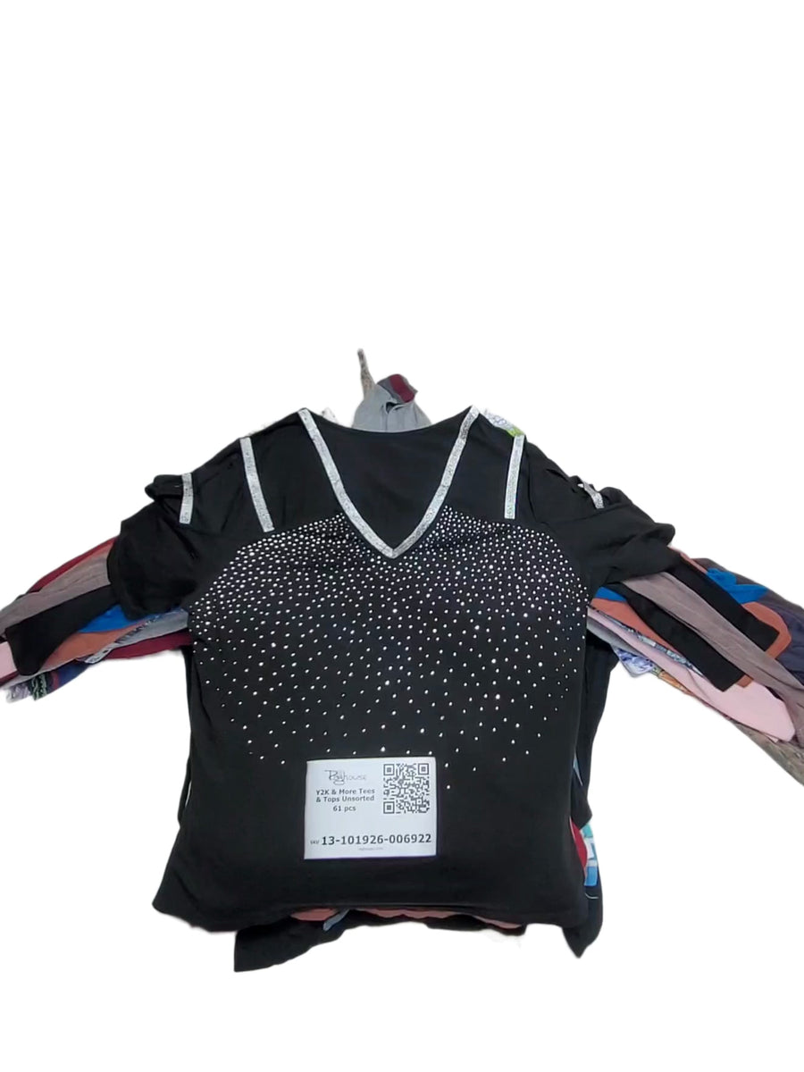 Y2K & More Tees & Tops Unsorted 61 pcs