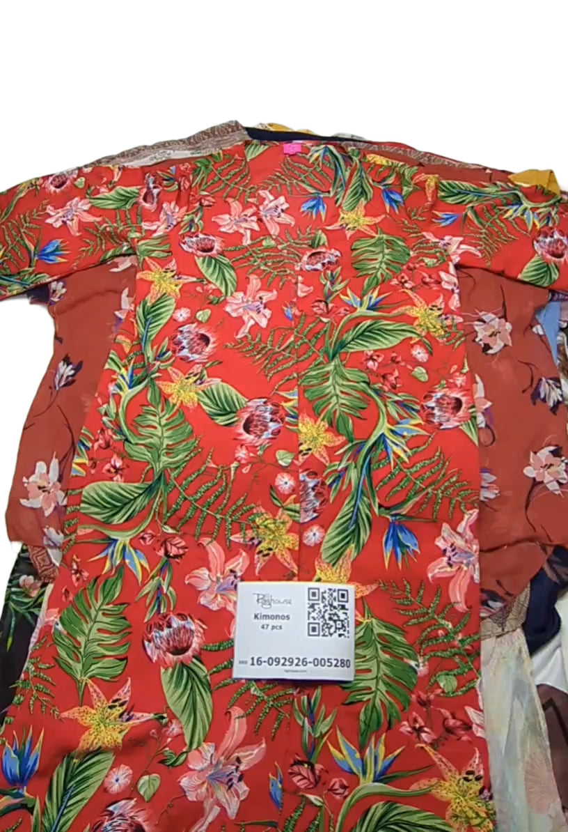 Kimonos 47 pcs