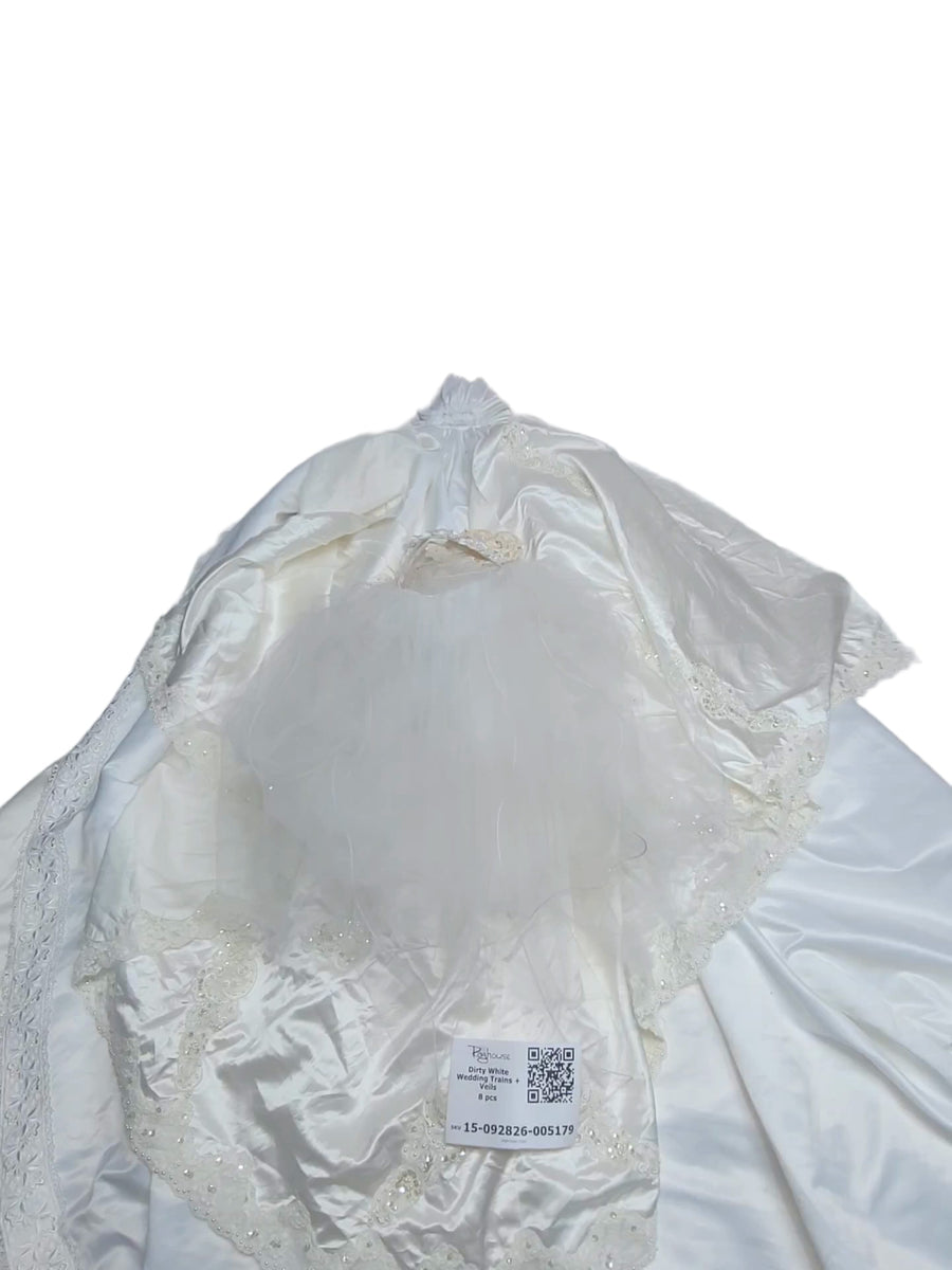 Dirty White Wedding Trains + Veils 8 pcs