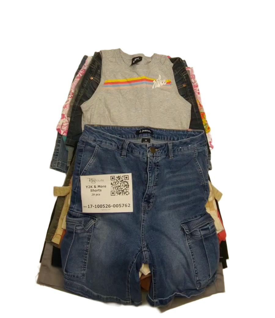 Y2K & More Shorts 29 pcs