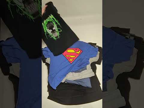 Superhero & Star Wars T-Shirts 69 pcs 27 lbs C0419502-16