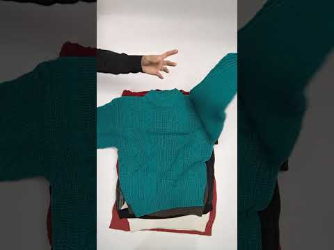 Vintage 80s Sweaters 33 pcs 45 lbs E0205129-23