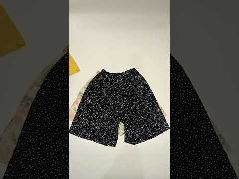 Vintage Elastic Waist Shorts 40 pcs 19 lbs E0206107-16