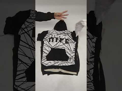 Recycle Graphic Sweatshirts & T-Shirts 33 pcs 33 lbs D0131104-45