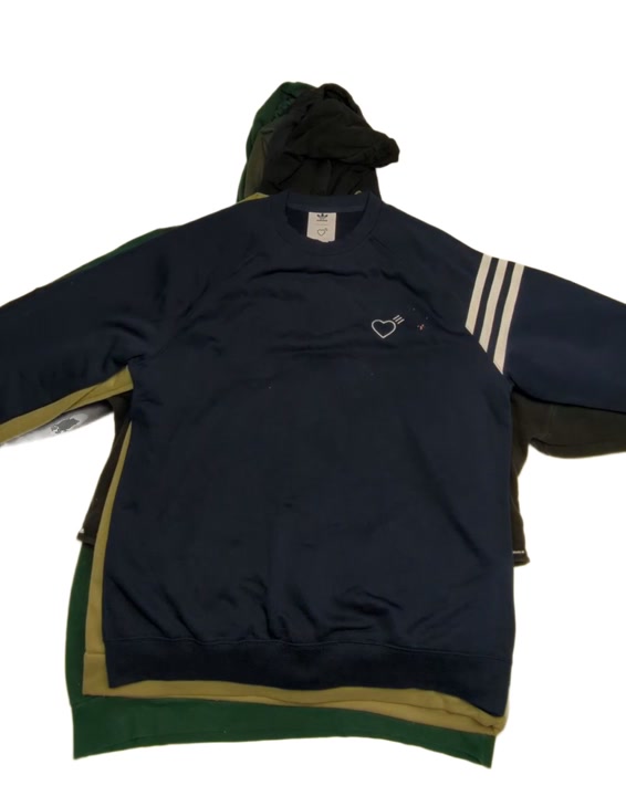 Recycle Adidas Sweatshirts 17 pcs