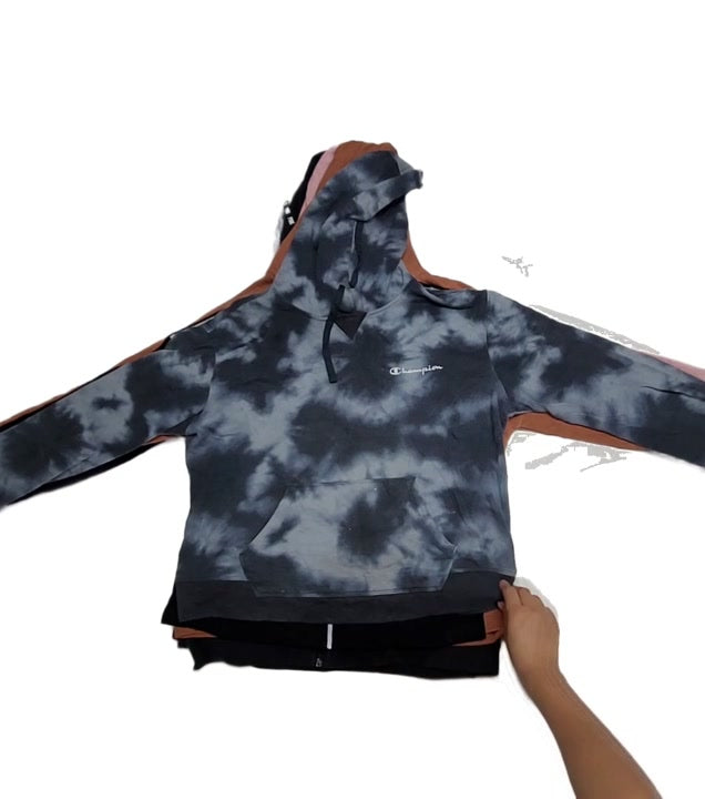 Recycle Brand & Skate Sweatshirts 19 pcs