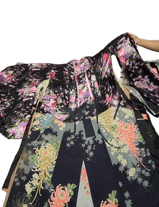 Recycle Cottony + Silky Kimonos 28 pcs
