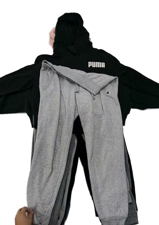 Recycle Girls Brand & Skate Crop Sweatshirts & Joggers 26 pcs