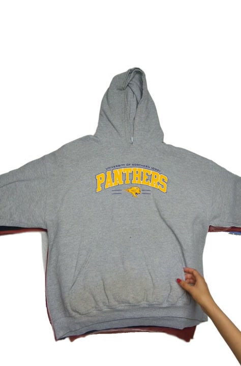 Recycle & Good College & University Sweatshirts 19 pcs