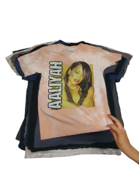 Recycle & Good Concert T-Shirts 69 pcs