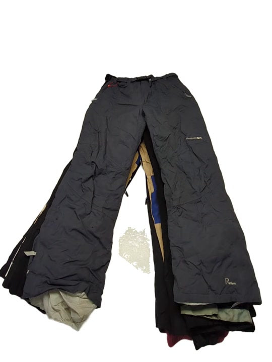 Recycle & Good Just Black Snowboard Pants 14 pcs
