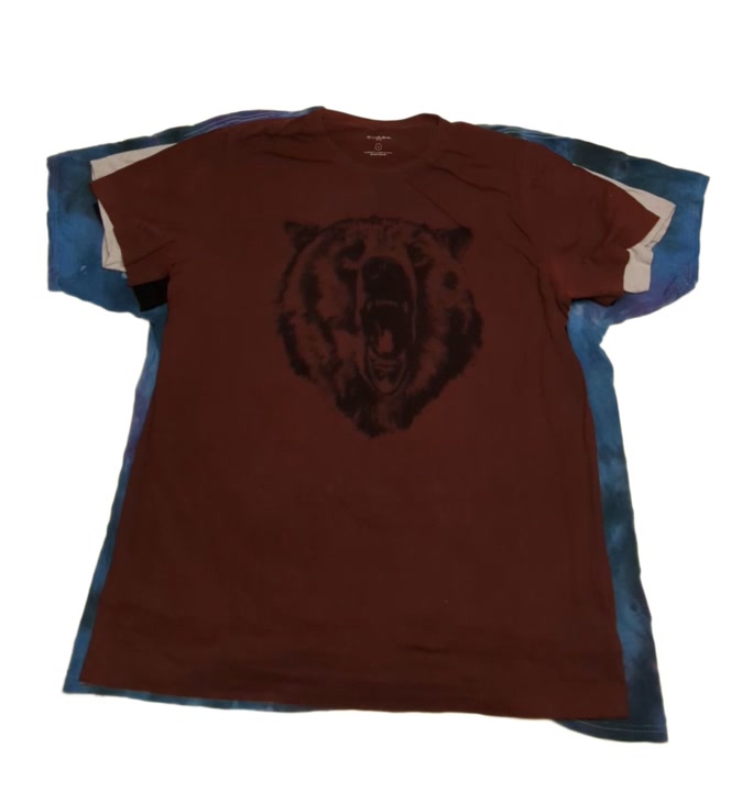Recycle Graphic T-Shirts 64 pcs